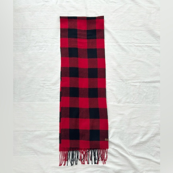 Roots Red and Black Buffalo Plaid Checkered Scarf - Picture 2 of 8